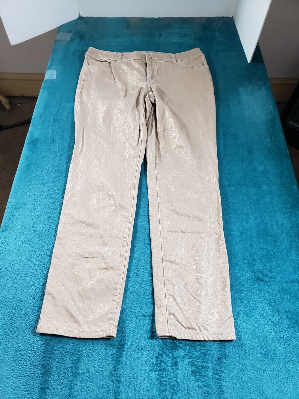 Chicos Jeans 0 US Size 4 Womens Gold Stretch Pants Coated Holiday Straight